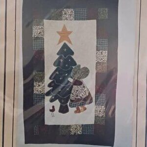 Vintage Wishing on Stars Applique Wall Quilt Pattern #312 by Pearl Louise Design